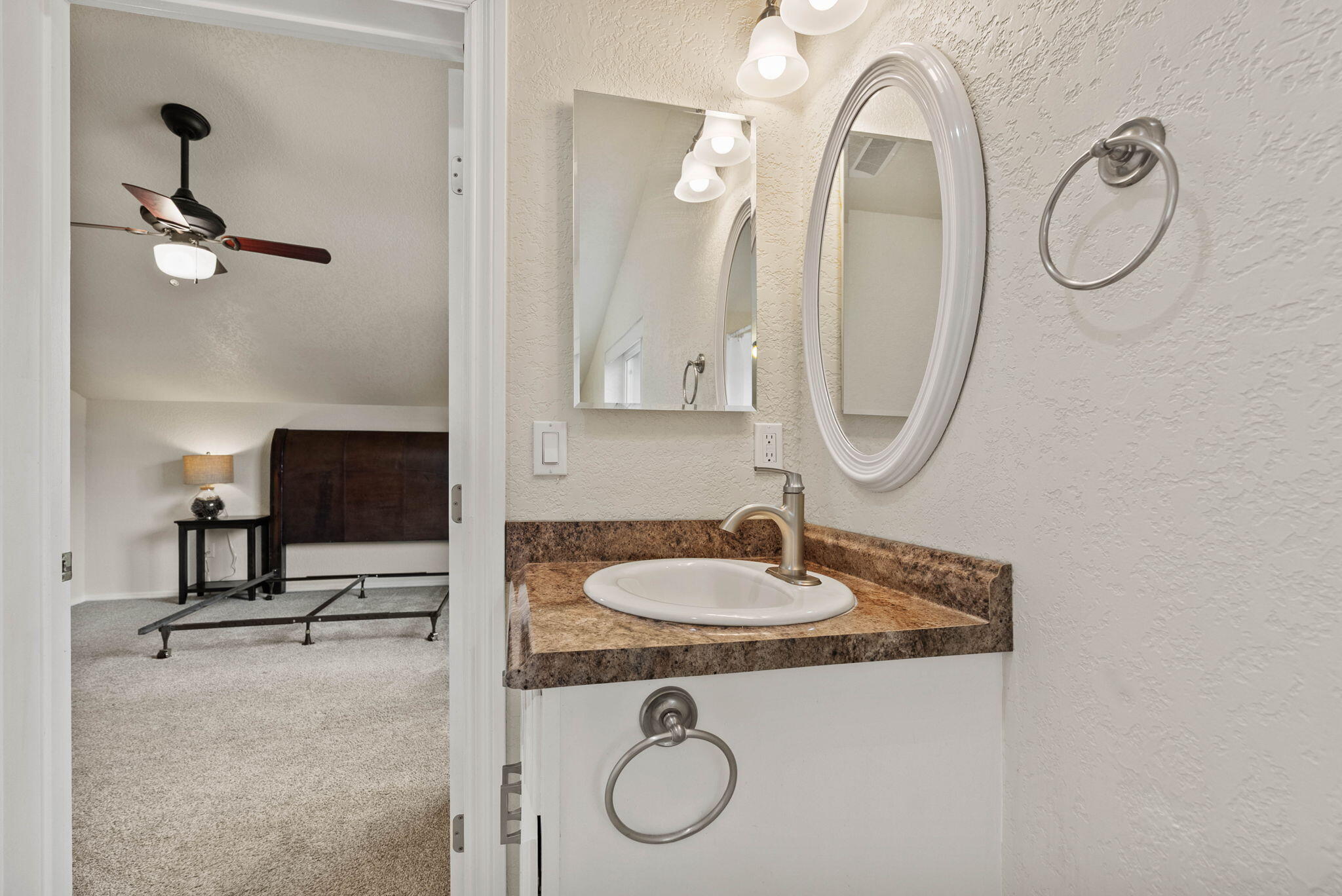 60780 Ward Road Bend, OR 97702 - Photo 61 of 80 71-web-or-mls-Riley Visuals-71
