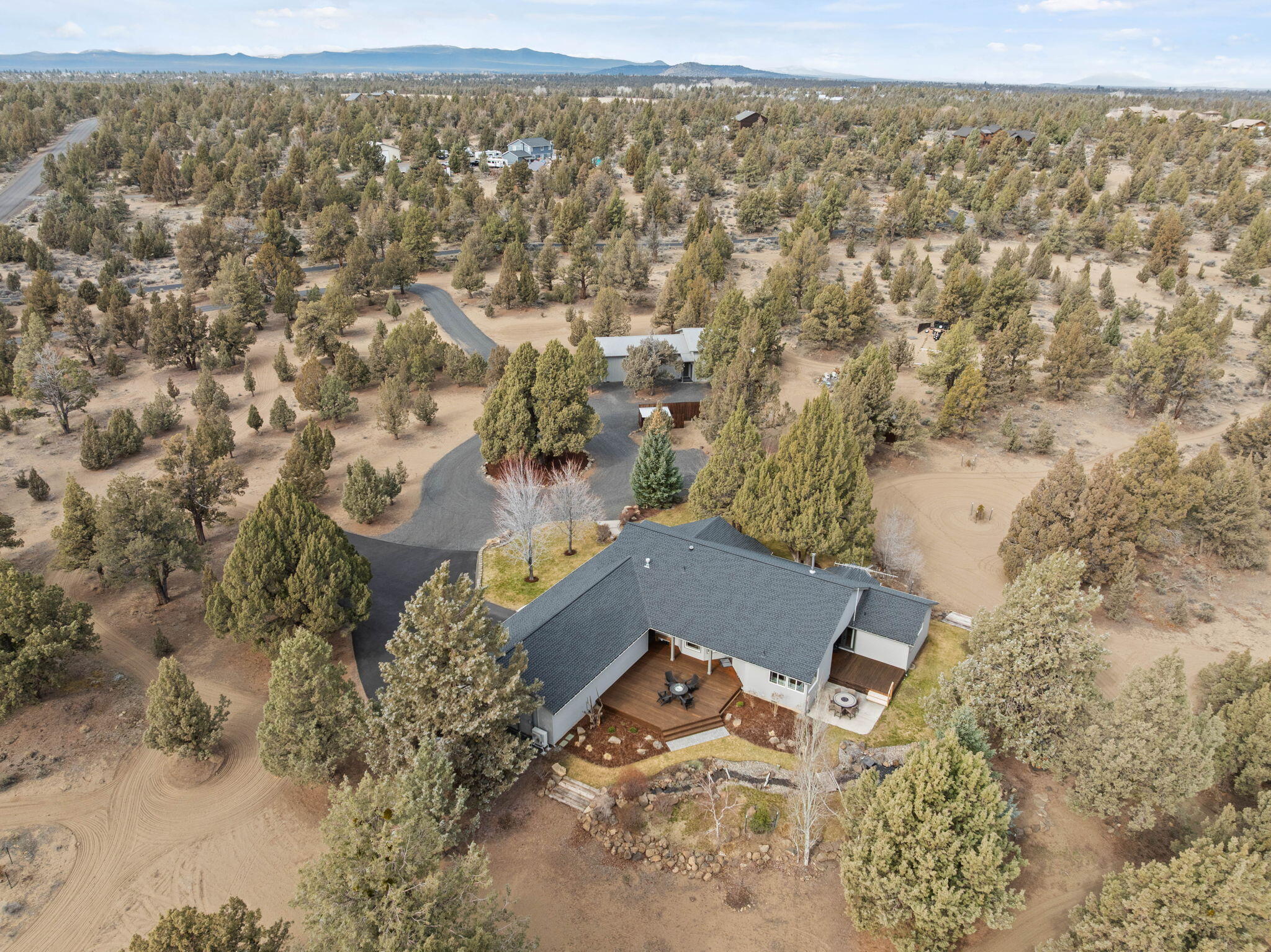 60780 Ward Road Bend, OR 97702 - Photo 72 of 80 10-web-or-mls-Riley Visuals-10