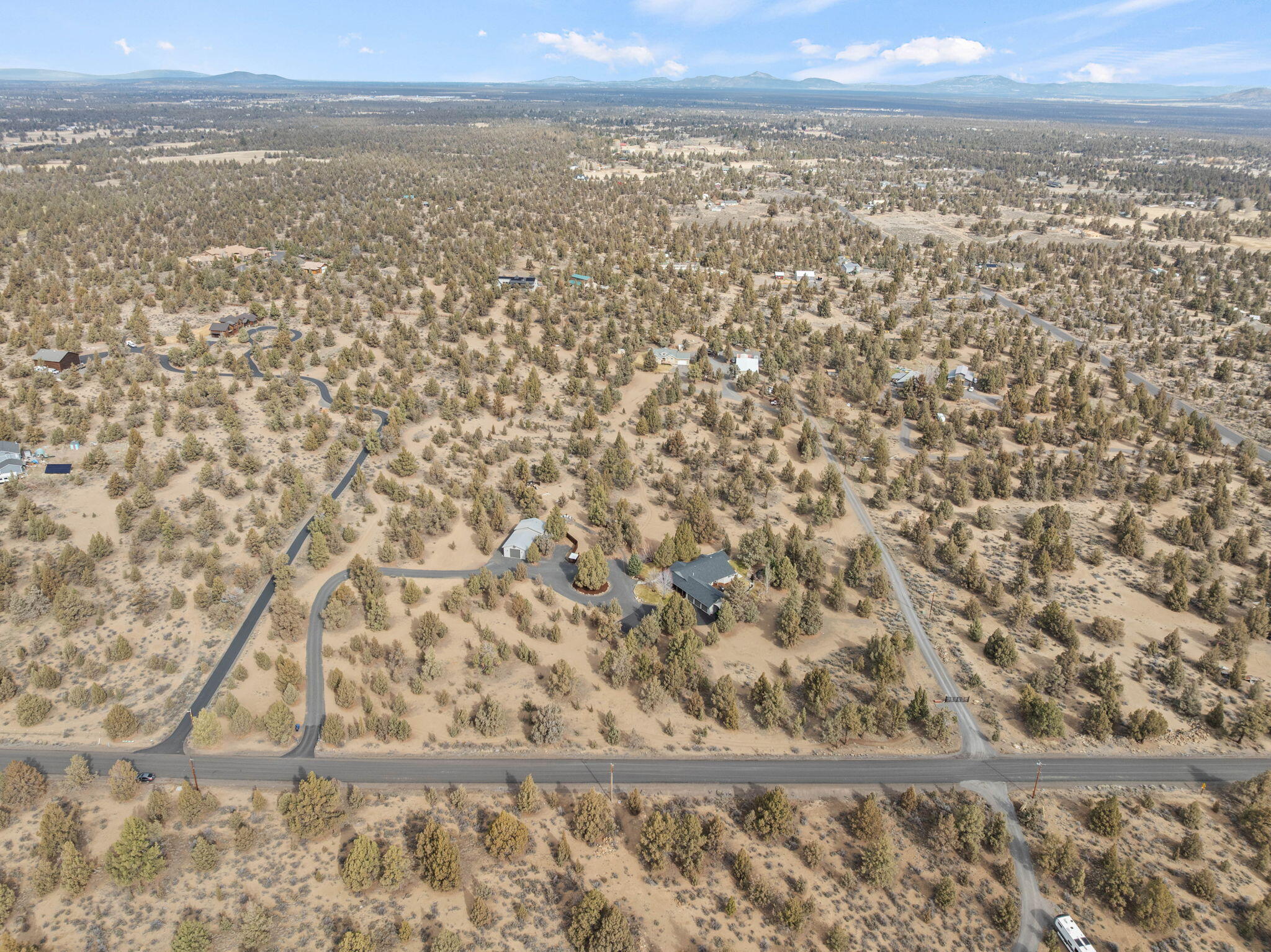 60780 Ward Road Bend, OR 97702 - Photo 74 of 80 25-web-or-mls-Riley Visuals-25