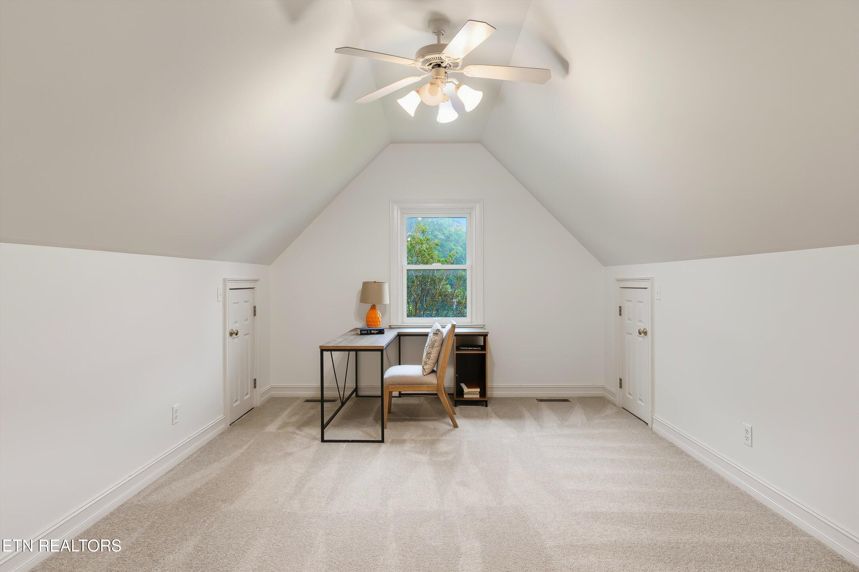 10 Rockingham Road Oak Ridge, TN 37830 - Photo 13 of 31 Bonus Room