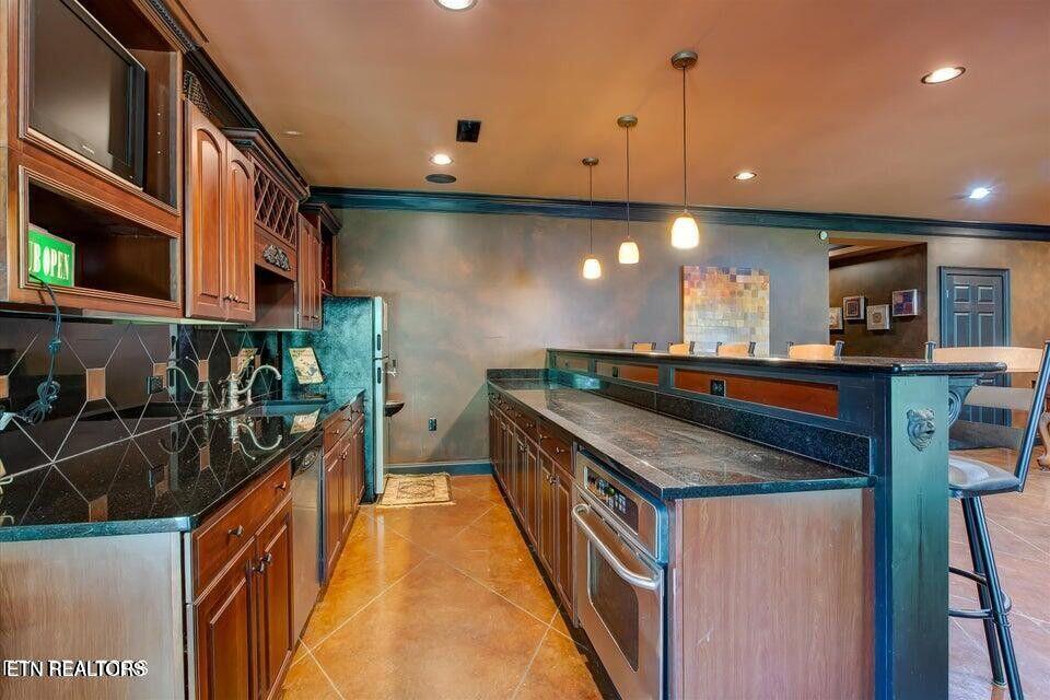 10 Rockingham Road Oak Ridge, TN 37830 - Photo 21 of 31 Kitchenette