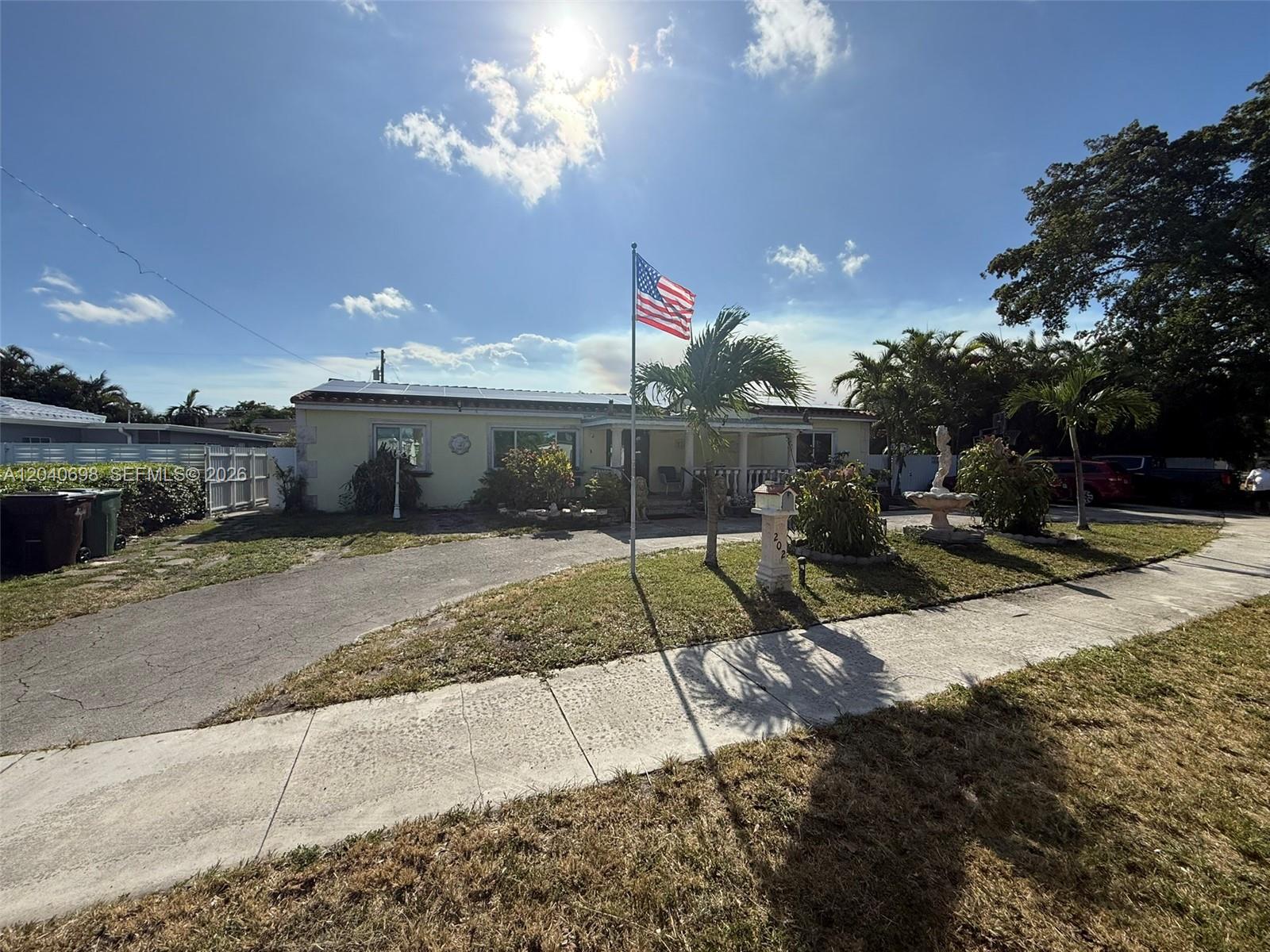 202 To To Lo Chee Drive Hialeah, FL 33010 - Photo 1 of 48