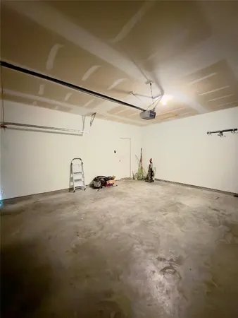 $2,080 | 10647 Cashew Run Lane, Houston, TX 77075