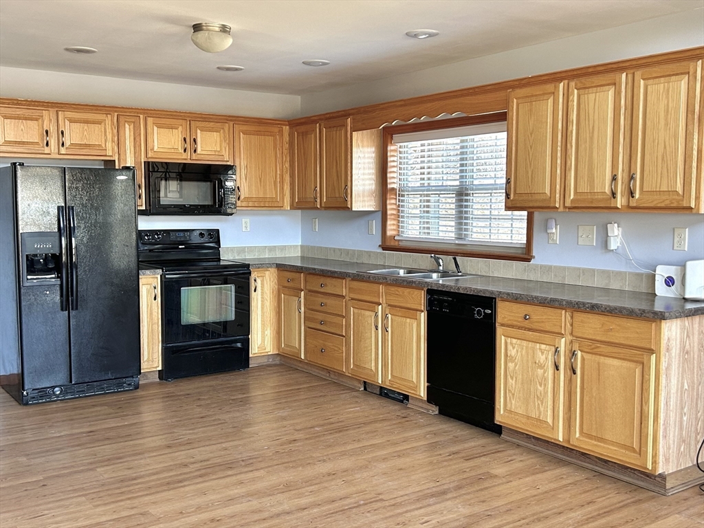 10 Merrill Road Sterling, MA 01564 - Photo 8 of 21 Gallery Image 8