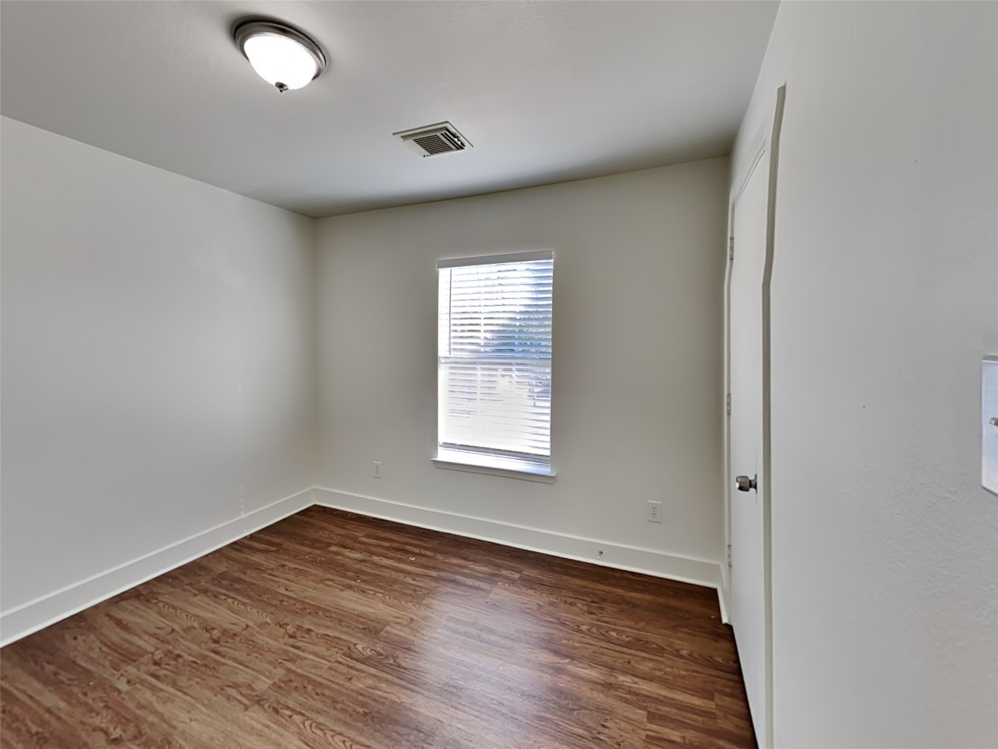 817 Lightningbug Lane Conroe, TX 77301 - Photo 18 of 20