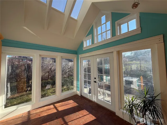 $3,200 | 505 Northeast 6th Street, Coupeville, WA 98239