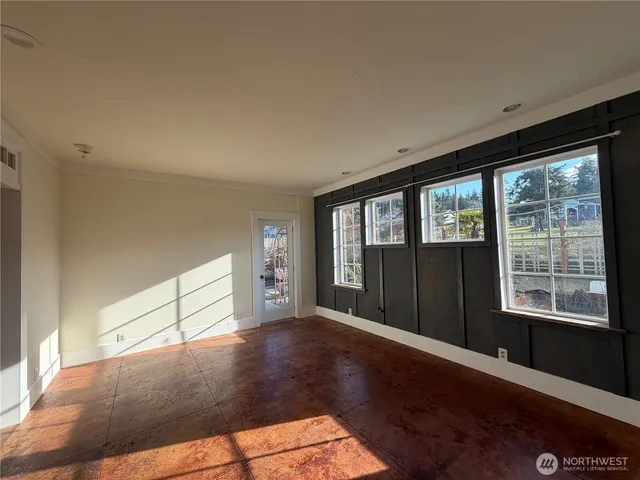 $3,200 | 505 Northeast 6th Street, Coupeville, WA 98239