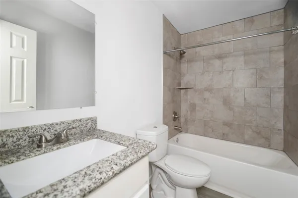 $1,550 | 632 Luke Street, Unit A, Dayton, TX 77535