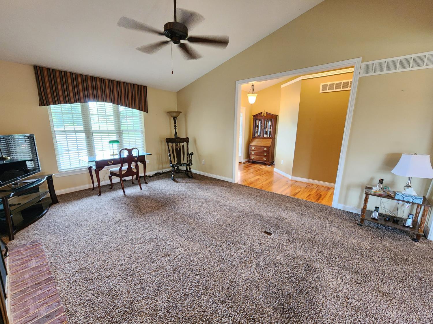 5984 West Fork Road Cincinnati, OH 45247 - Photo 7 of 31 Gallery Image 7