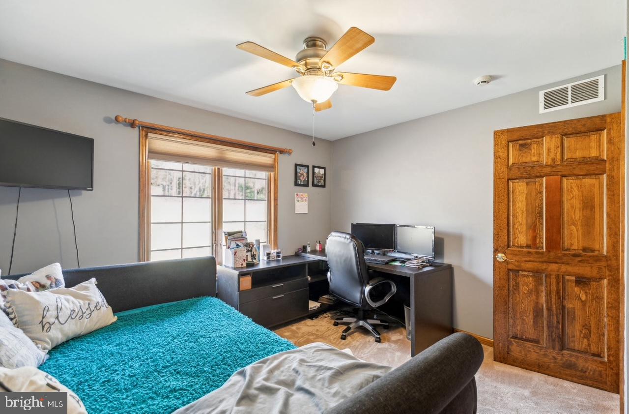 100 Tylers Lake Road Sewell, NJ 08080 - Photo 20 of 42 Gallery Image 20