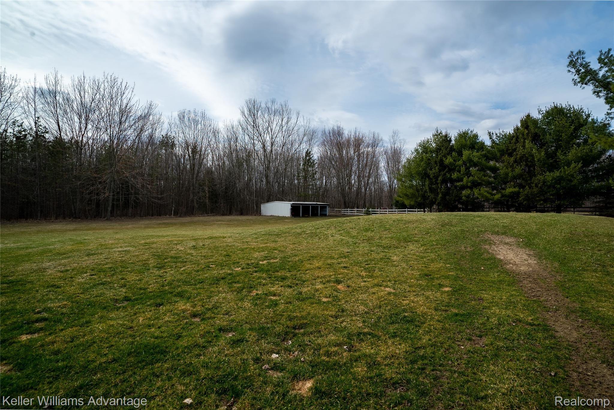 6157 East Clyde Road Howell, MI 48855 - Photo 41 of 46 EClydeRd_6157_Back Yard 1.jpg