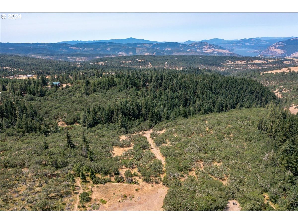 6538 Halliburton Road The Dalles, OR 97058 - Photo 17 of 30