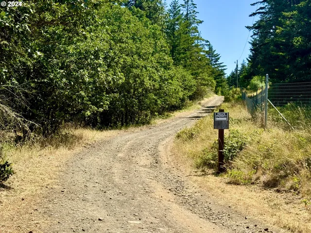 $149,000 | 6538 Halliburton Road, The Dalles, OR 97058