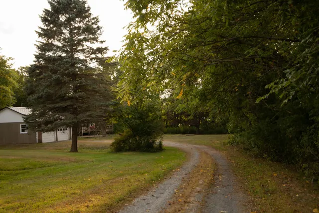 $339,900 | 76 Old Church Road, Claremont, NH 03743