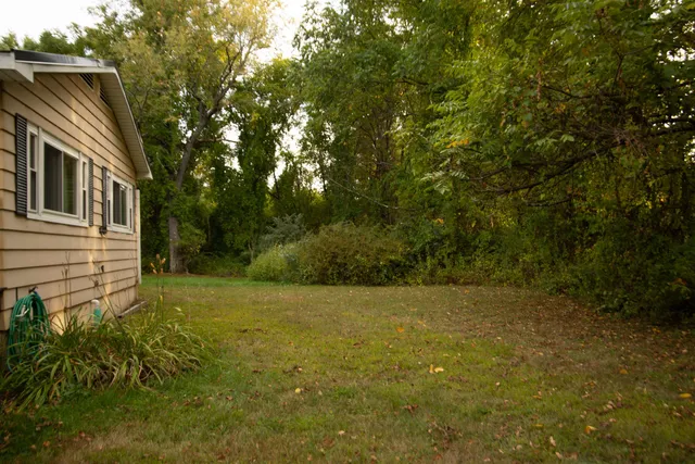 $339,900 | 76 Old Church Road, Claremont, NH 03743