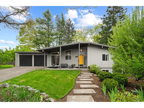 $999,900 | 15051 Northwest Oakmont Loop, Beaverton, OR 97006