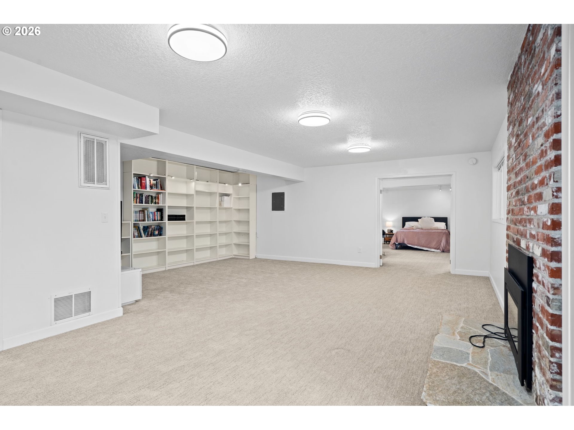 15051 Northwest Oakmont Loop Beaverton, OR 97006 - Photo 22 of 39