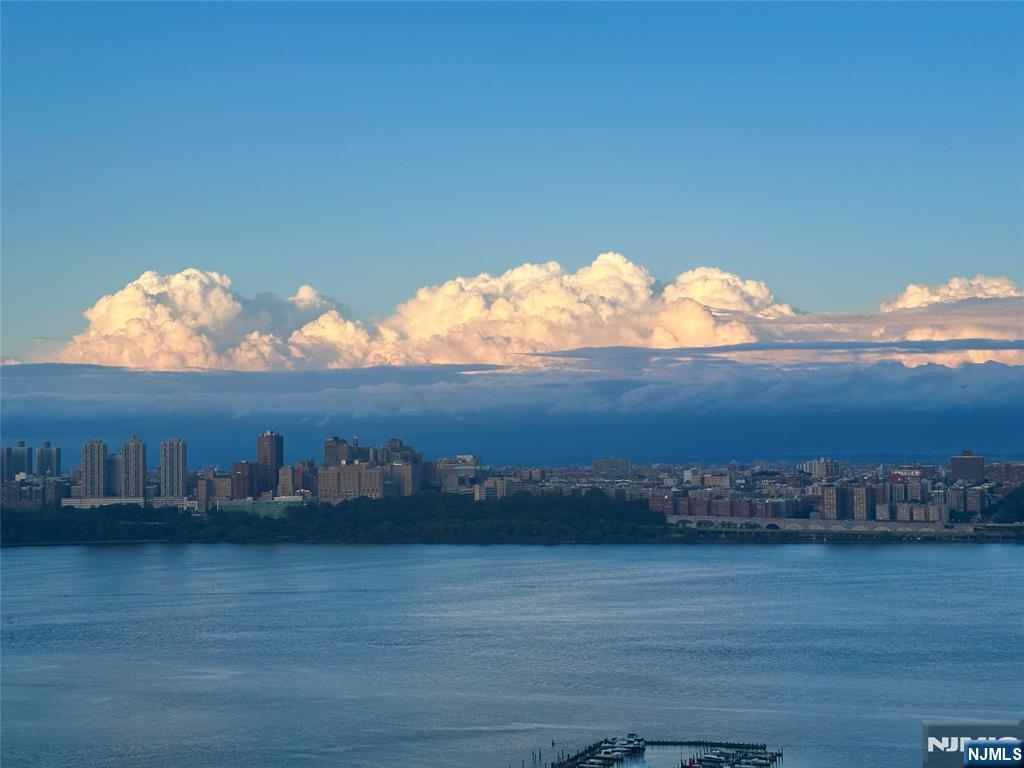 1 Horizon Road, Unit 1025 Fort Lee, NJ 07024 - Photo 23 of 27 a view of lake view and mountain view