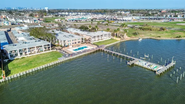 $124,900 | 3535 NASA Road 1, Unit 13, Seabrook, TX 77586