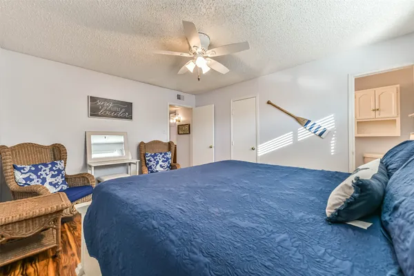 $124,900 | 3535 NASA Road 1, Unit 13, Seabrook, TX 77586