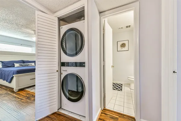 $124,900 | 3535 NASA Road 1, Unit 13, Seabrook, TX 77586