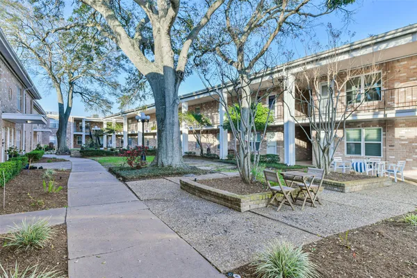 $124,900 | 3535 NASA Road 1, Unit 13, Seabrook, TX 77586