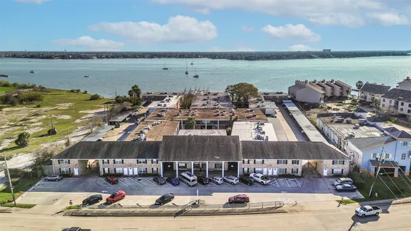 $124,900 | 3535 NASA Road 1, Unit 13, Seabrook, TX 77586