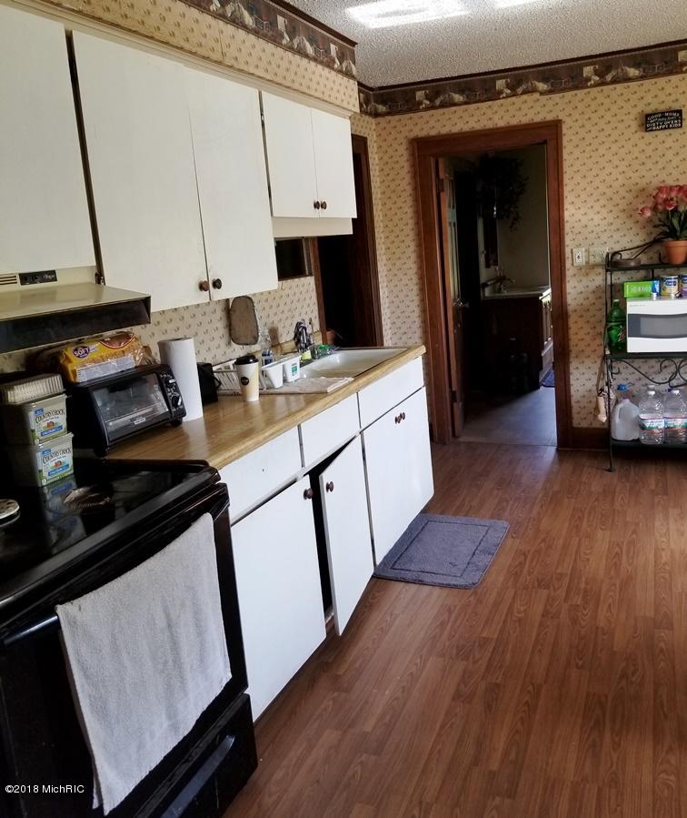 20664 2 Mile Road Reed City, MI 49677 - Photo 8 of 16 #7