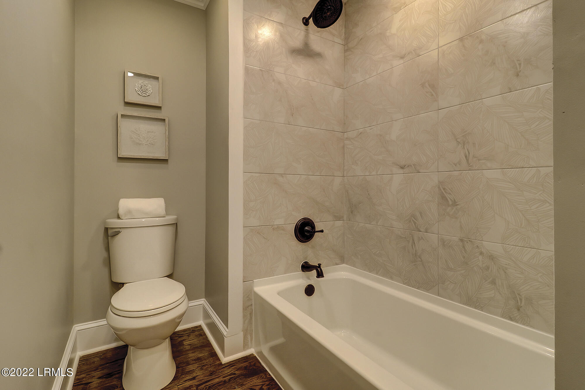 834 Ribaut Road Beaufort, SC 29902 - Photo 18 of 33 834 Ribaut-LuxImCo-013