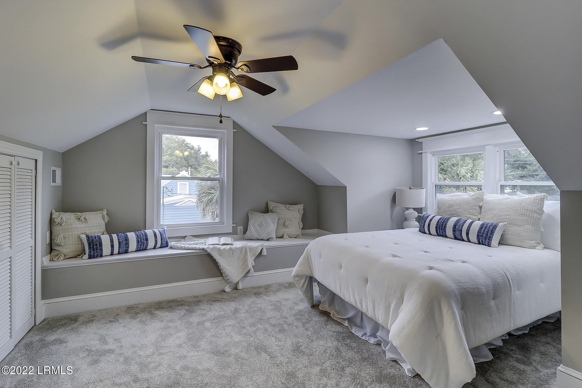 834 Ribaut Road Beaufort, SC 29902 - Photo 28 of 33 834 Ribaut-LuxImCo-001