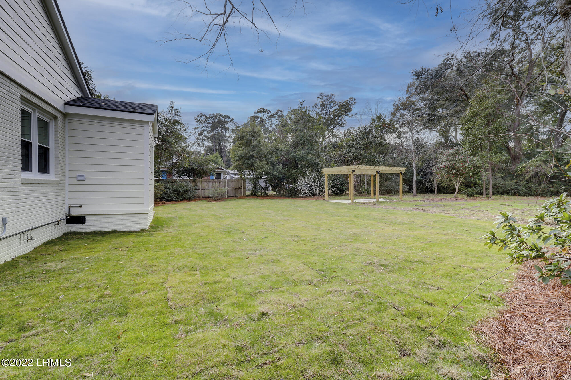 834 Ribaut Road Beaufort, SC 29902 - Photo 31 of 33 834 Ribaut-LuxImCo-040
