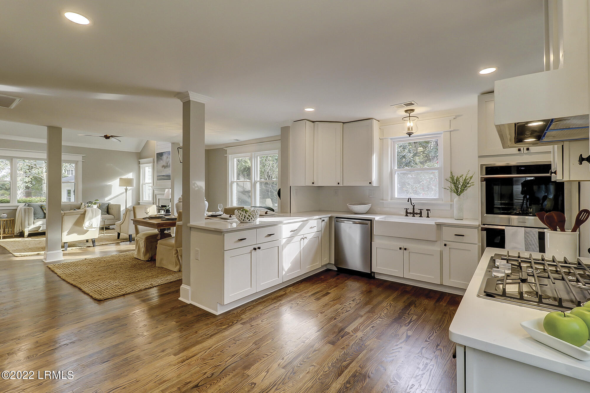 834 Ribaut Road Beaufort, SC 29902 - Photo 10 of 33 834 Ribaut-LuxImCo-033