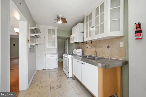 $259,900 | 6452 Morris Park Road, Philadelphia, PA 19151