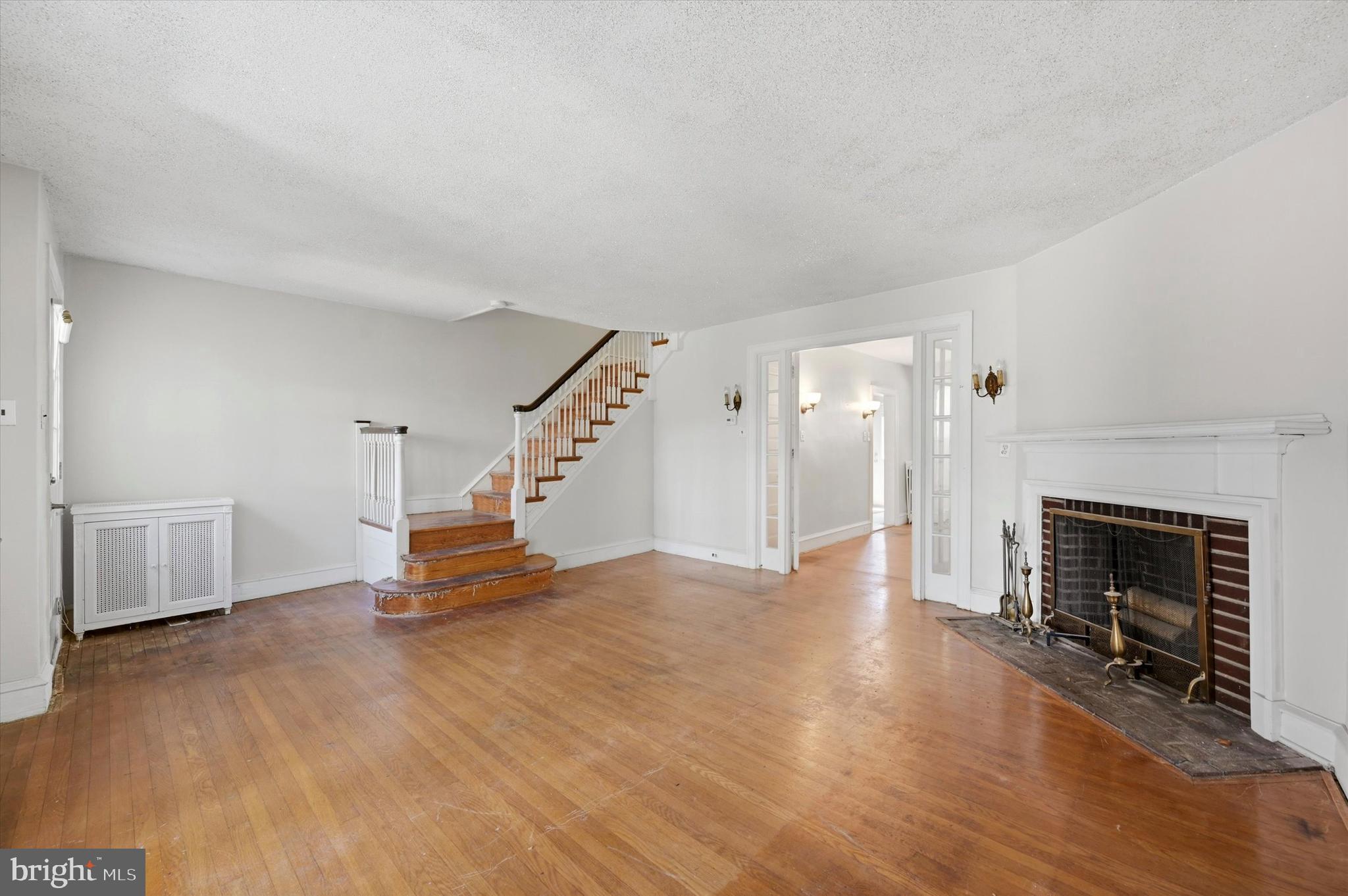 6452 Morris Park Road Philadelphia, PA 19151 - Photo 4 of 25