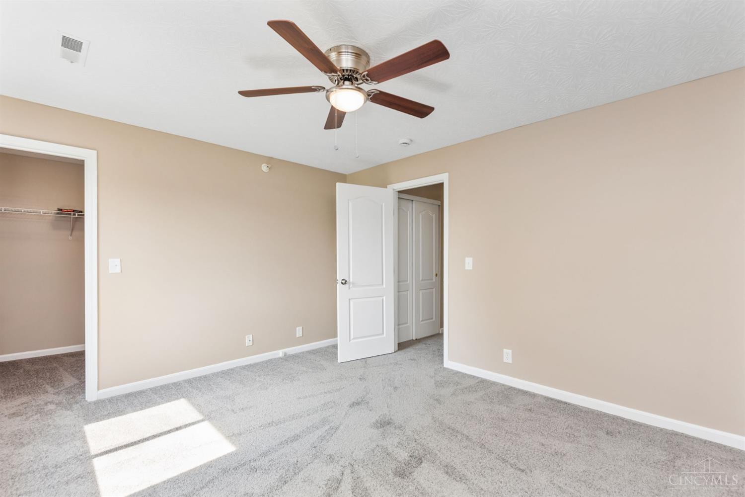 3414 North Bend Road, Unit 8 Cincinnati, OH 45247 - Photo 22 of 36