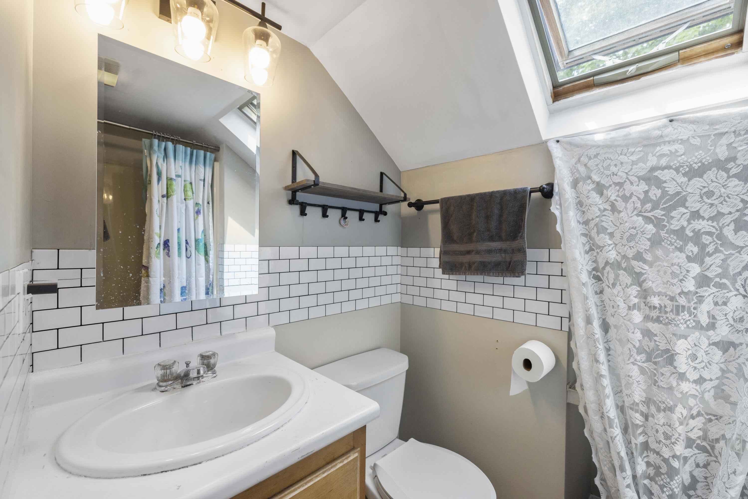 311 Gray Road Windham, ME 04062 - Photo 23 of 28 3G0A3684