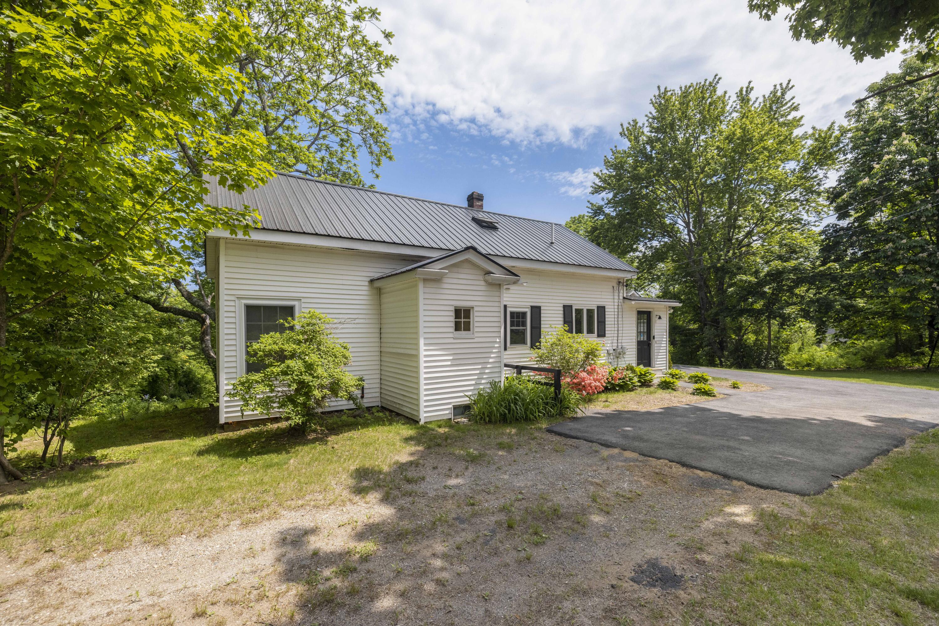 311 Gray Road Windham, ME 04062 - Photo 3 of 28 3G0A3703