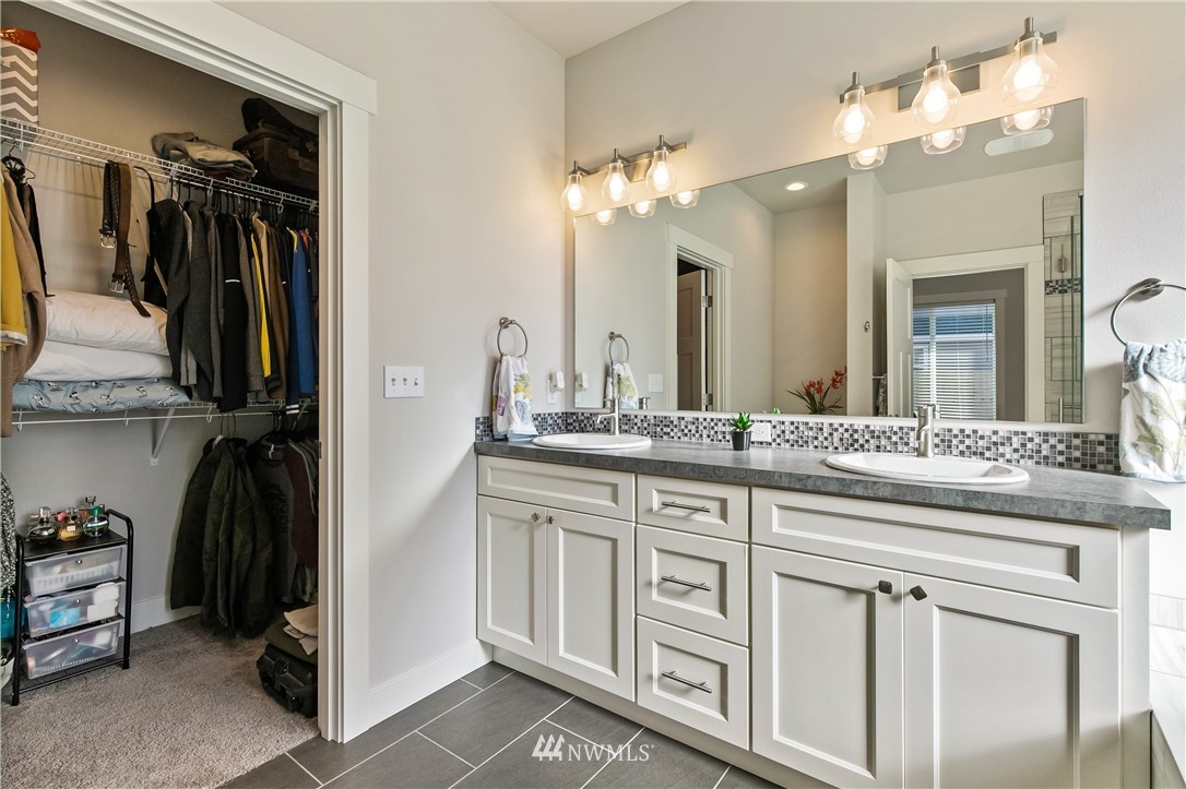 714 Red Maple Loop Everson, WA 98247 - Photo 16 of 33