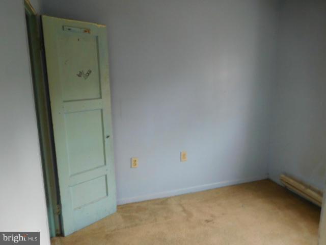 450 Roundview Road Baltimore, MD 21225 - Photo 6 of 9 2nd Bedroom