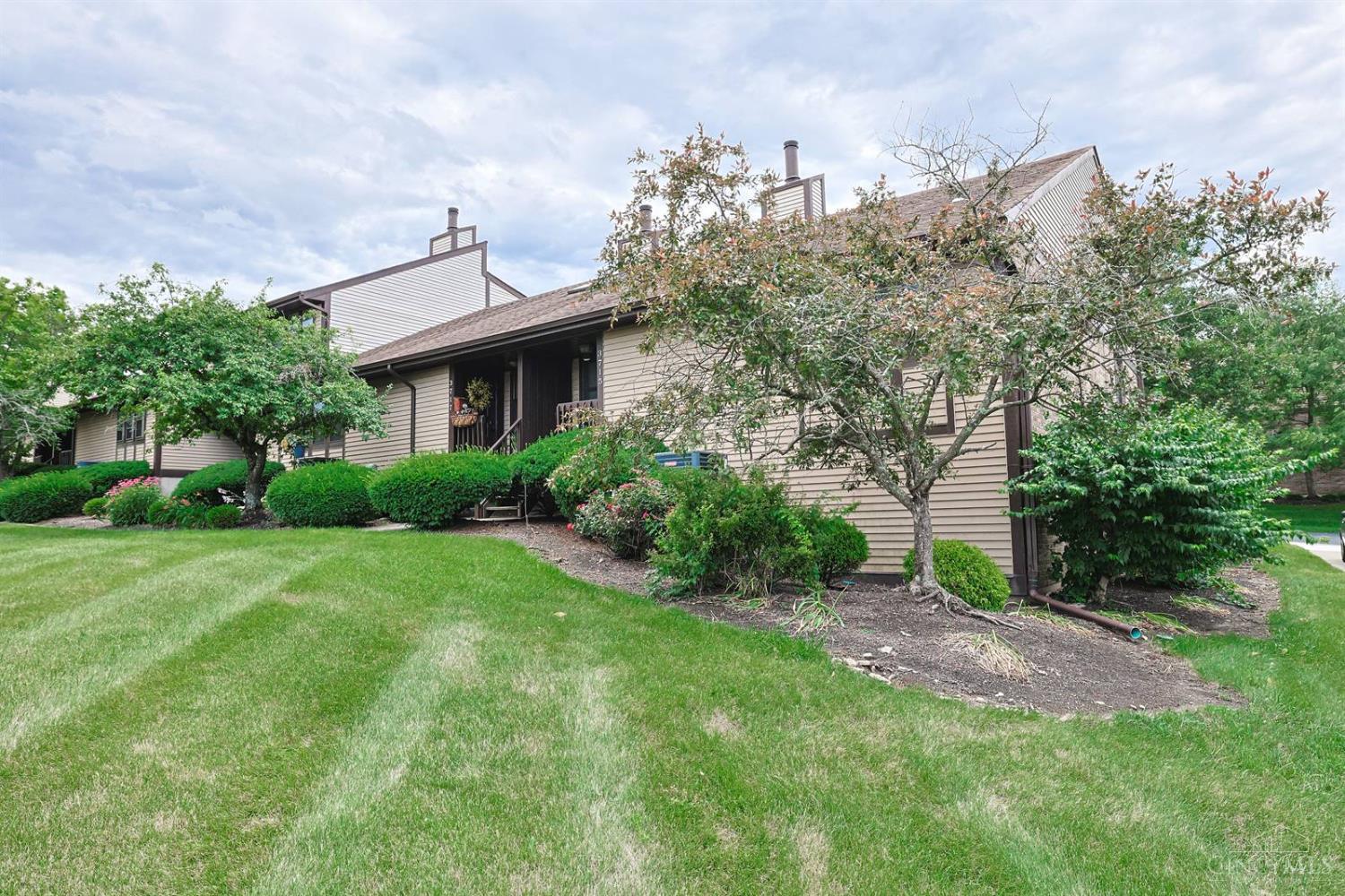 3715 Mack Road Fairfield, OH 45014 - Photo 2 of 31