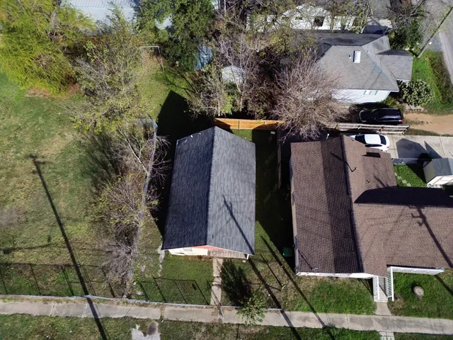 $295,000 | 2306 Crockett Street, Houston, TX 77007