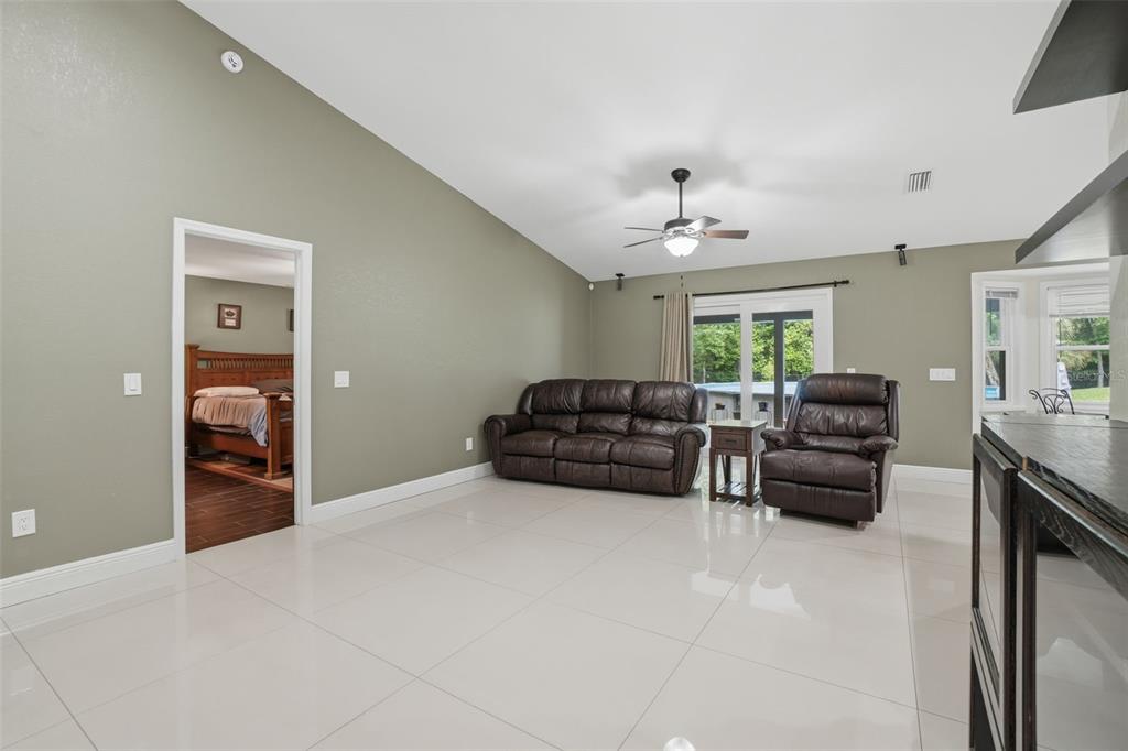 130 East Bahama Road Winter Springs, FL 32708 - Photo 12 of 48