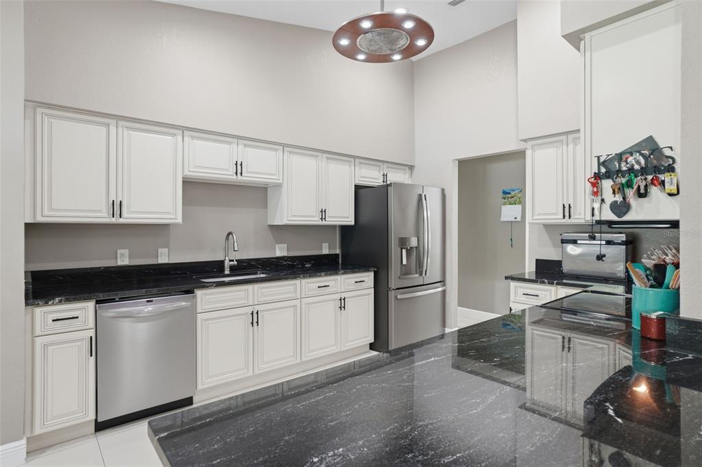 130 East Bahama Road Winter Springs, FL 32708 - Photo 18 of 48