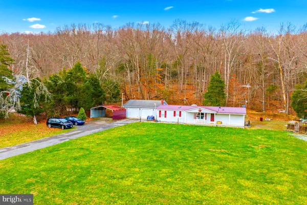 $299,998 | 14622 Hollow Road, Hancock, MD 21750