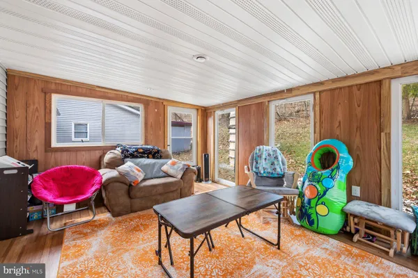 $315,000 | 14622 Hollow Road, Hancock, MD 21750