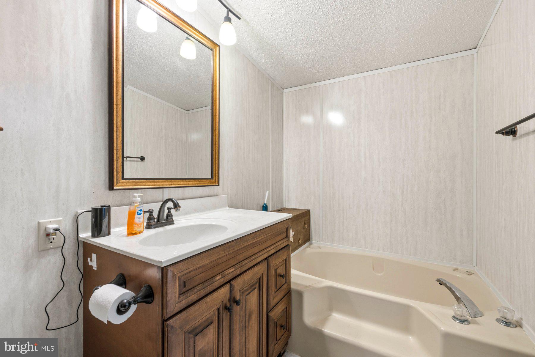 14622 Hollow Road Hancock, MD 21750 - Photo 26 of 44