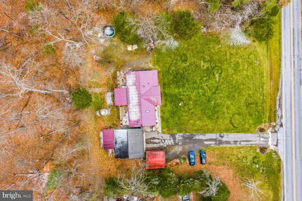 $297,999 | 14622 Hollow Road, Hancock, MD 21750