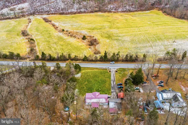 $315,000 | 14622 Hollow Road, Hancock, MD 21750