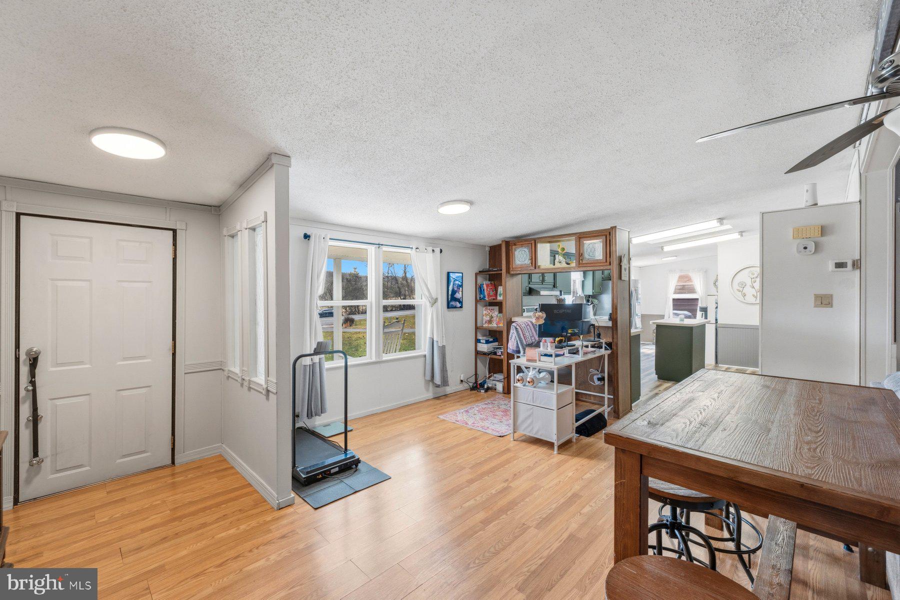 14622 Hollow Road Hancock, MD 21750 - Photo 4 of 44