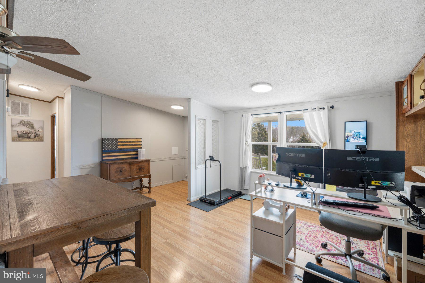 14622 Hollow Road Hancock, MD 21750 - Photo 5 of 44